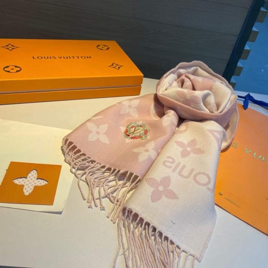 Louis Vuitton- Scarf