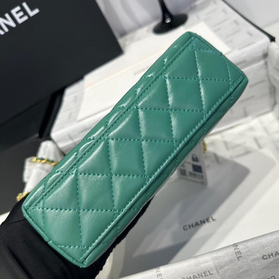 Chanel Kelly Bag