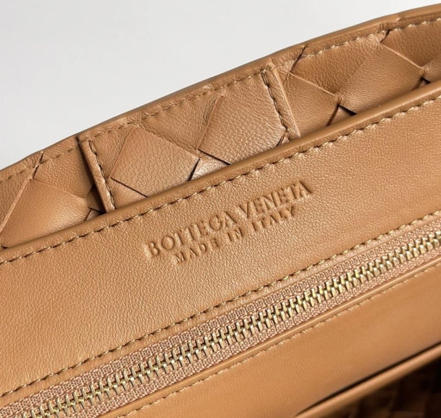 Medium Bottega Andiamo