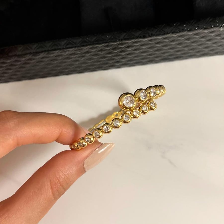 Gold L