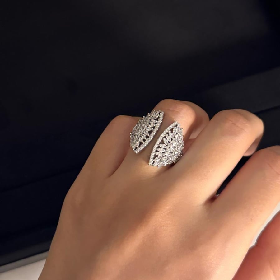 Zoya
