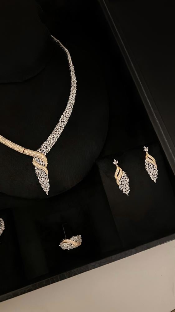 Twist of Elegance