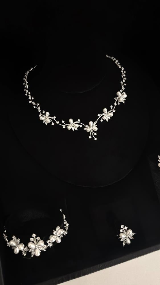 Sparkling Elegance