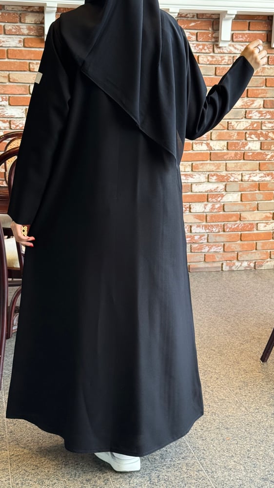 عباية بليزر بتفاصيل البليسيه #97