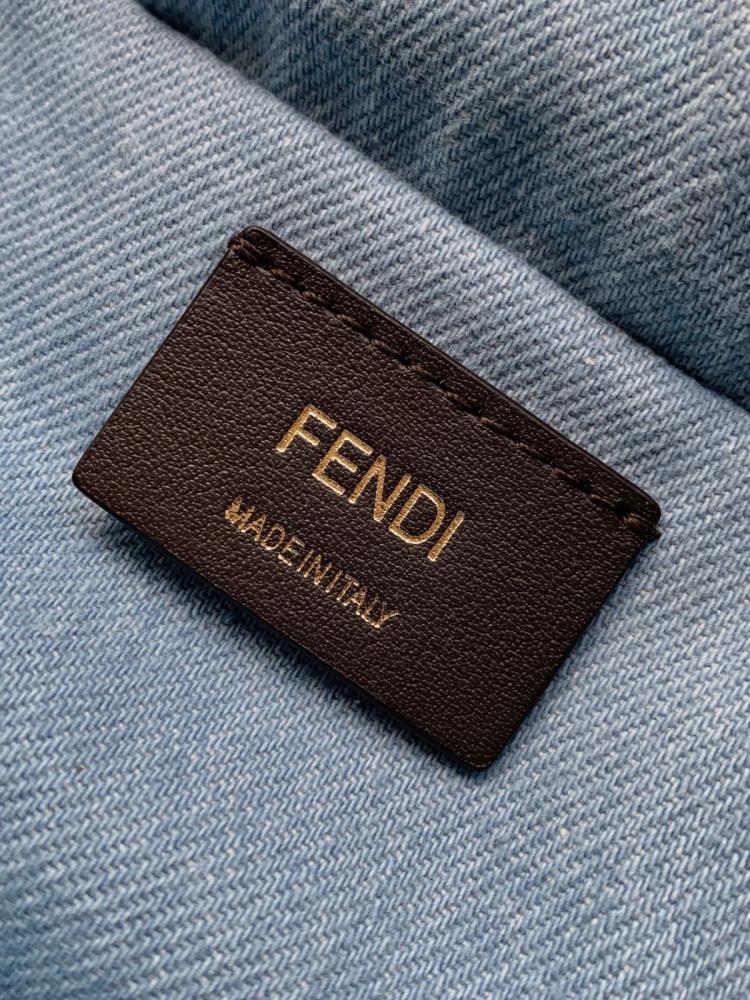 شنطة Fendy