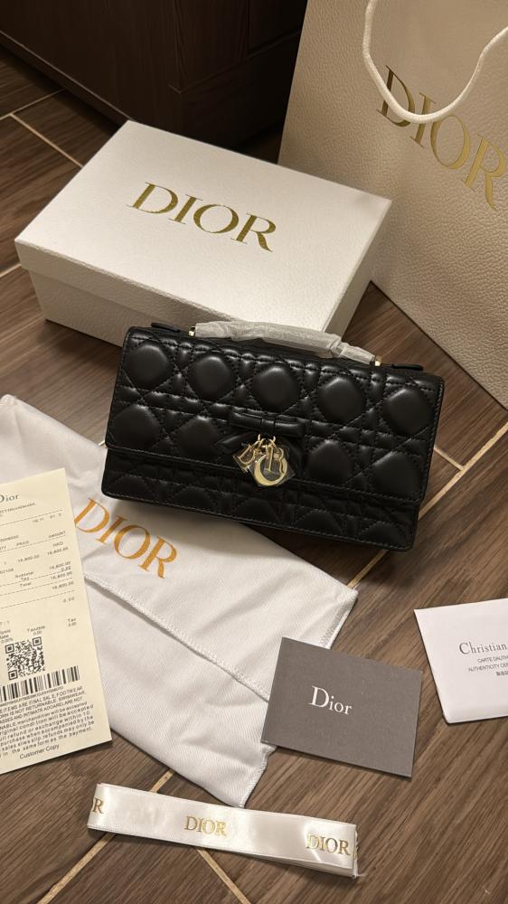 شنطة My Dior فيونكة