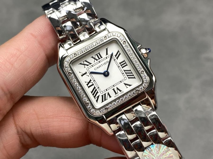 ساعة Cartier size small