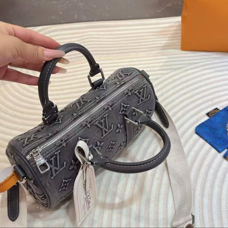 حقيبة لويس فيتون(Louis Vuitton)