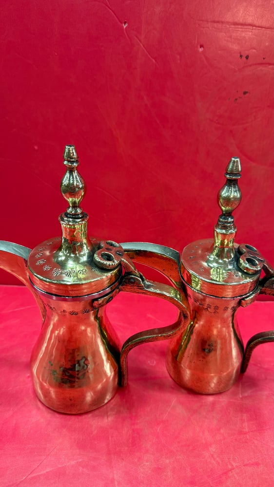 طقم دلال قريشيات منقوشه ختمهم احمد البليدي