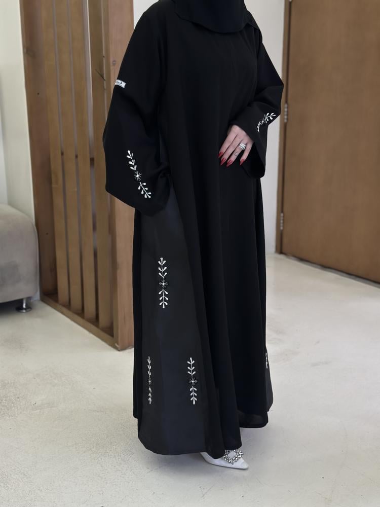 عباية اغصان