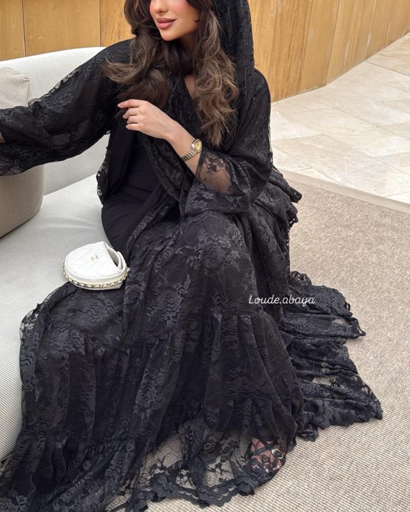 عباية نص كلوش “classic “