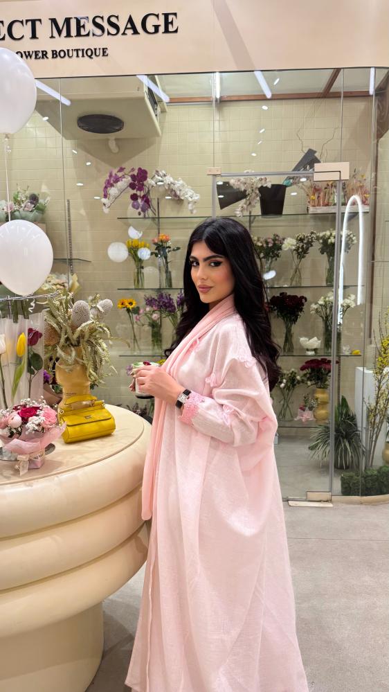 عباية لنن مبطن “powder pink”