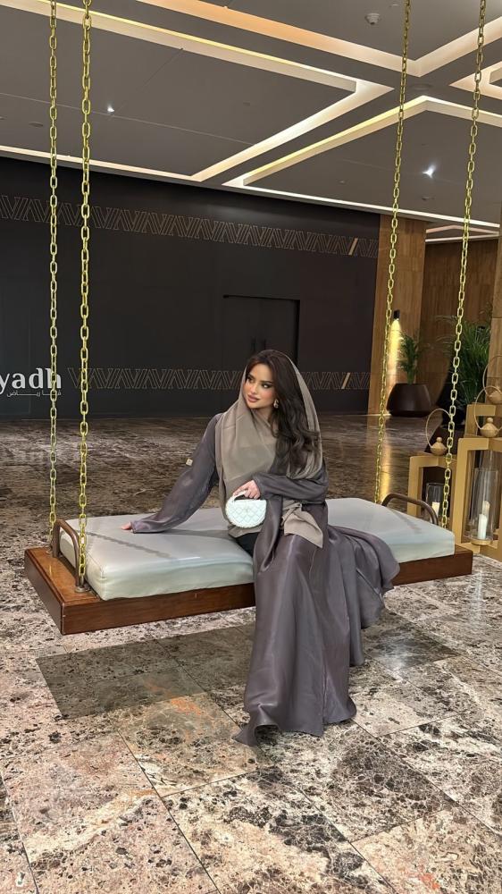 عباية نص كلوش "الخريف"