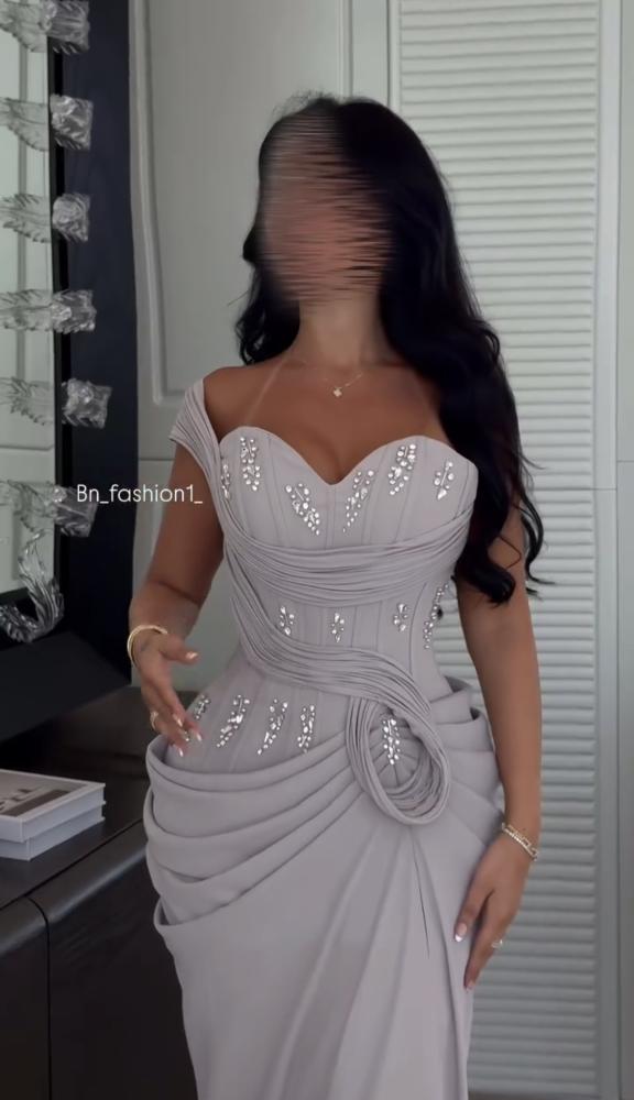 فستان منى