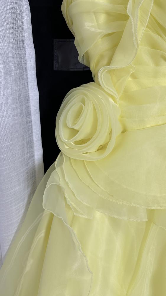 Arij yellow dress, luxurious Korean velvet fabric