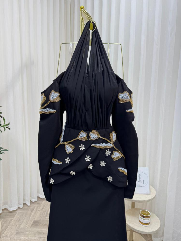 فستان شموخ