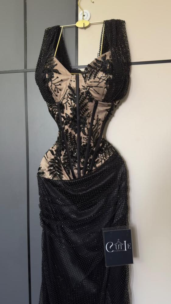 C931