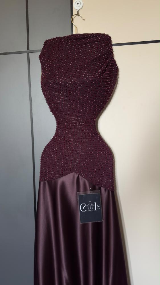 C893