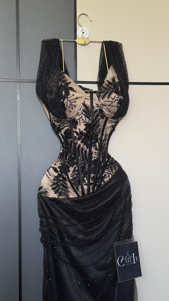 C931