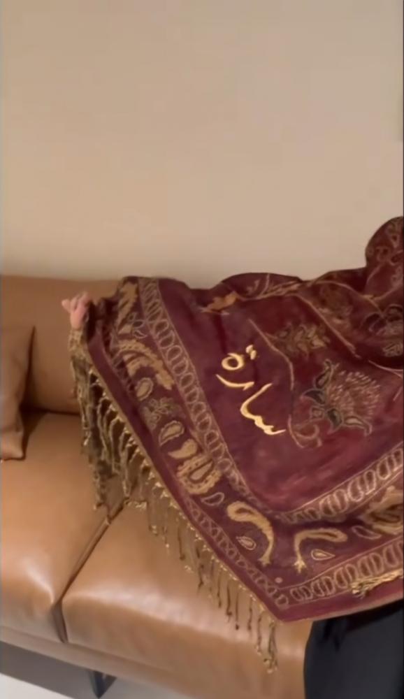 شال كشميري تطريز بالاسم