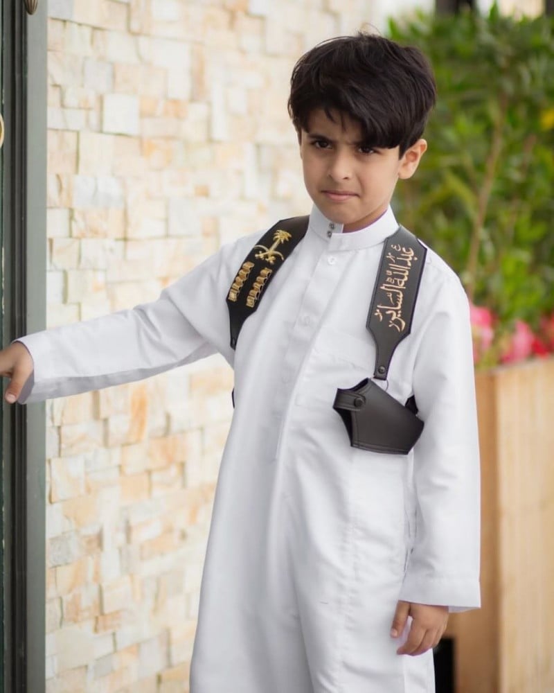 مجند اطفال بالاسم