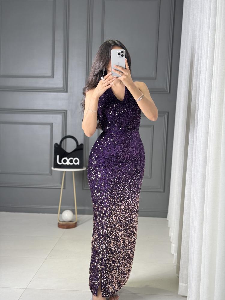 Elegant evening dress from Luca