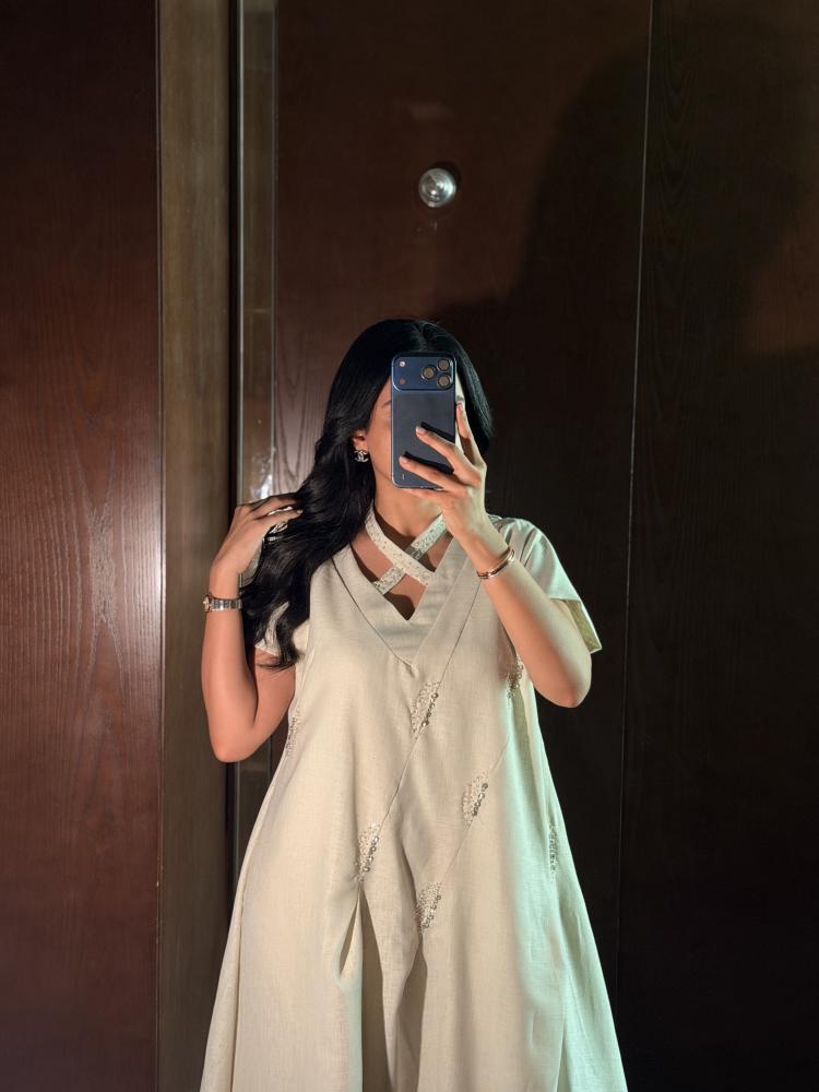 جلابيه ناعمه وانيقه