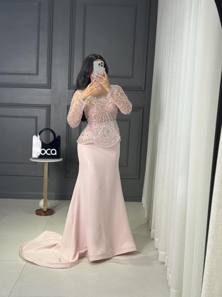 Elegant evening dress from Luca