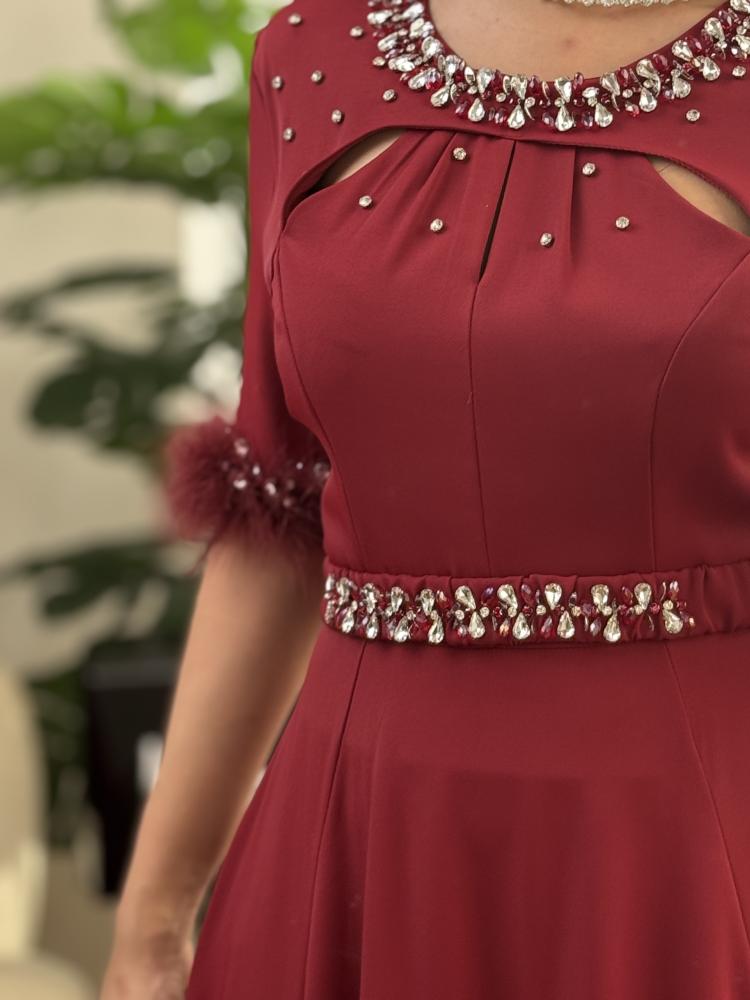Evening dress with an elegant design