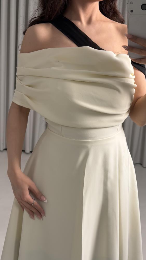 A soft dress with a soft cut