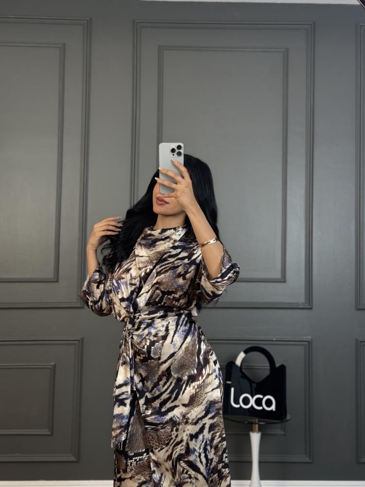 A set of a blouse and pants made of soft fabric from Luka Fashion