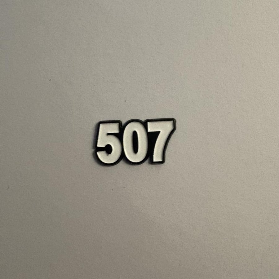 ملصقات معدنية 507