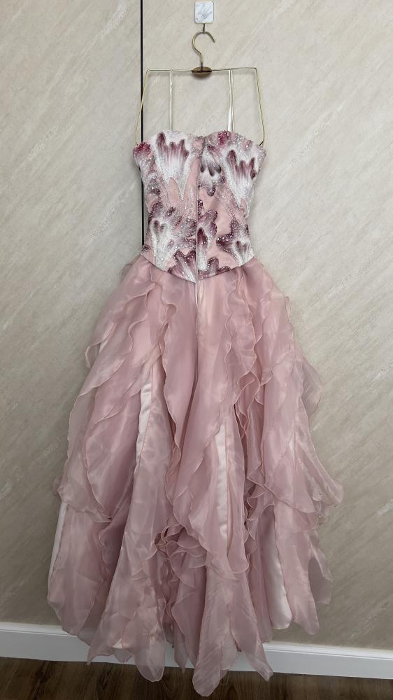 Afnaan dress
