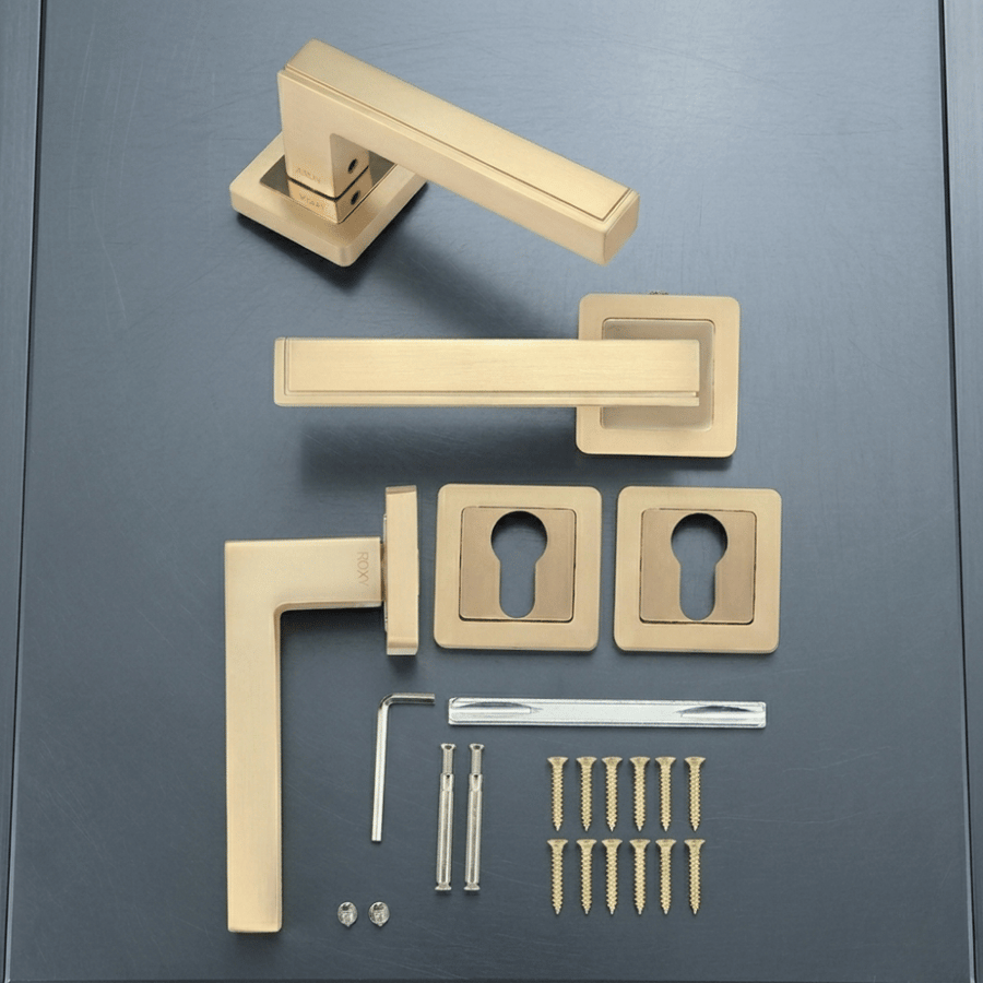 مقبض باب بتصميم هندسي فاخر بألوان متعددة – ROXY