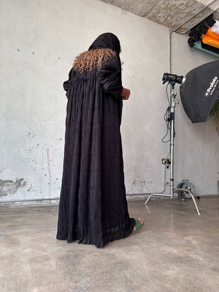 dark black