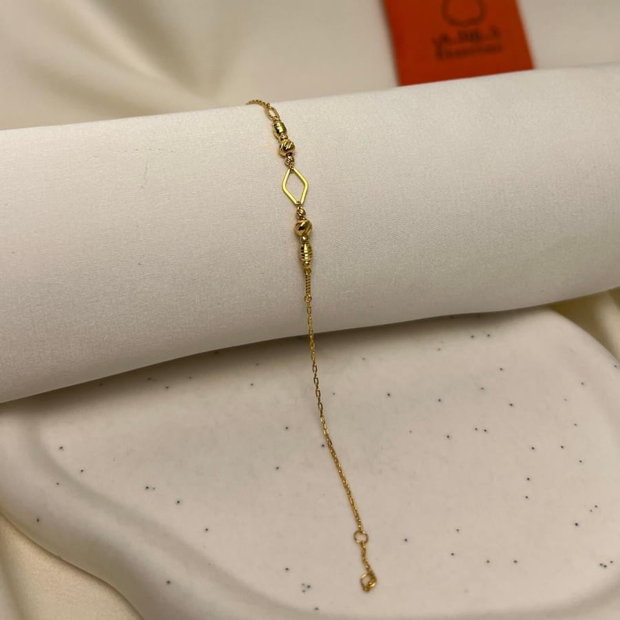 21-karat bracelet