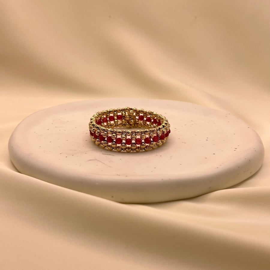سوارة فضة حمراء
