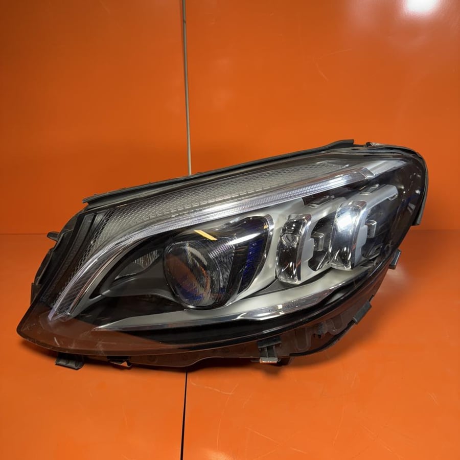 Headlight C63 2021 W205