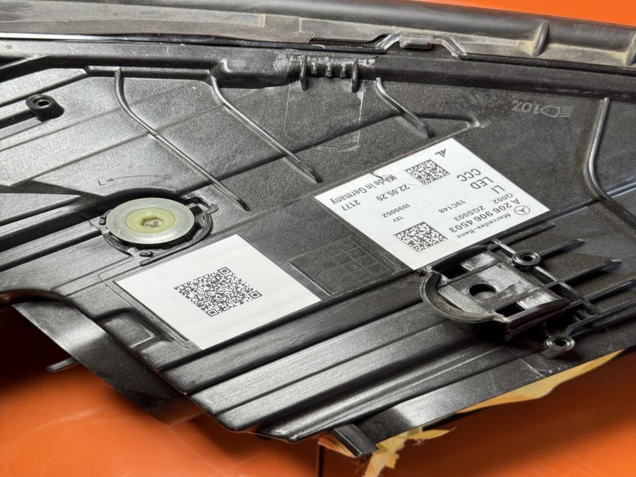 قطع أصلية مستخدمة C-Class