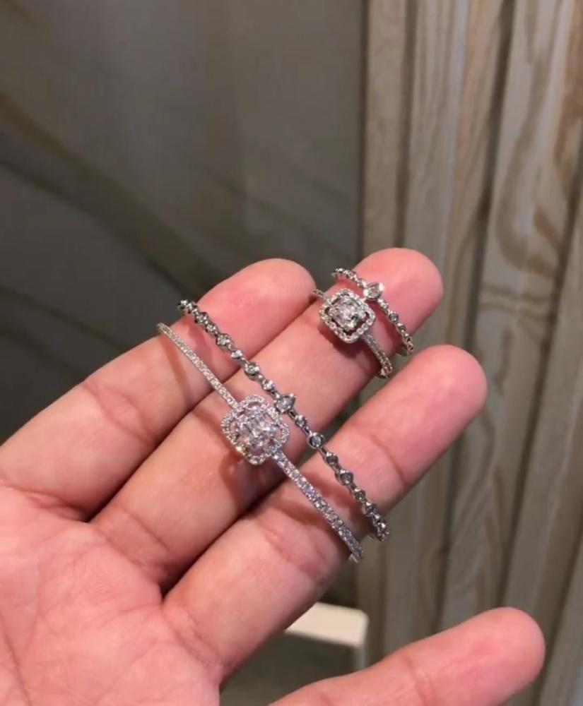 Diamond design bracelets