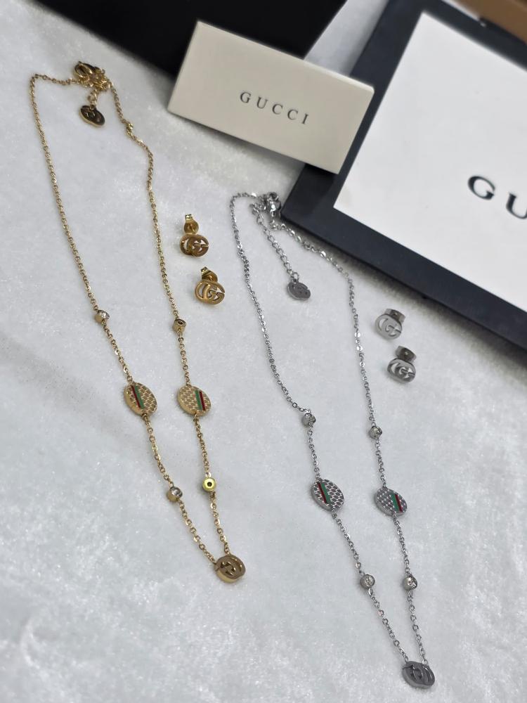 سلسال وحلق GUCCI