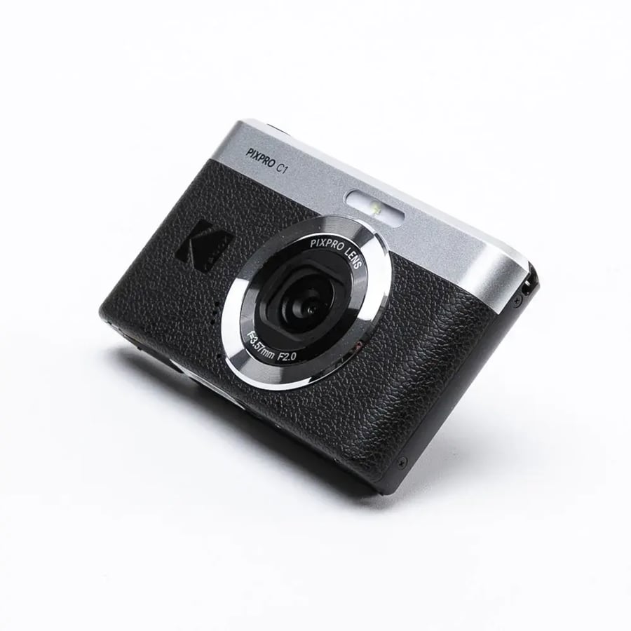 كاميرا كوداك PIXPRO C1 13MP بشاشة قابلة للإمالة