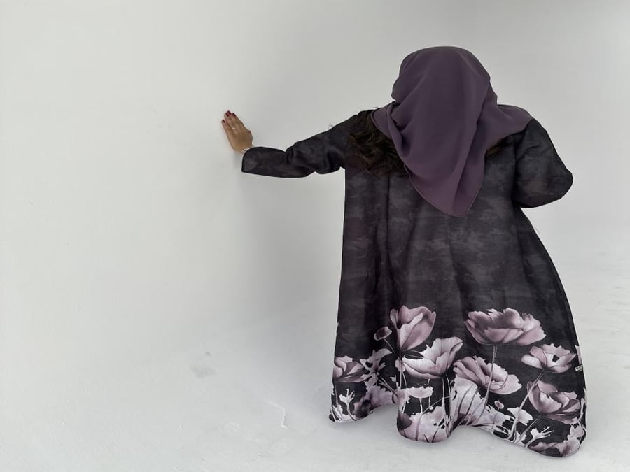 عباية نص بشت