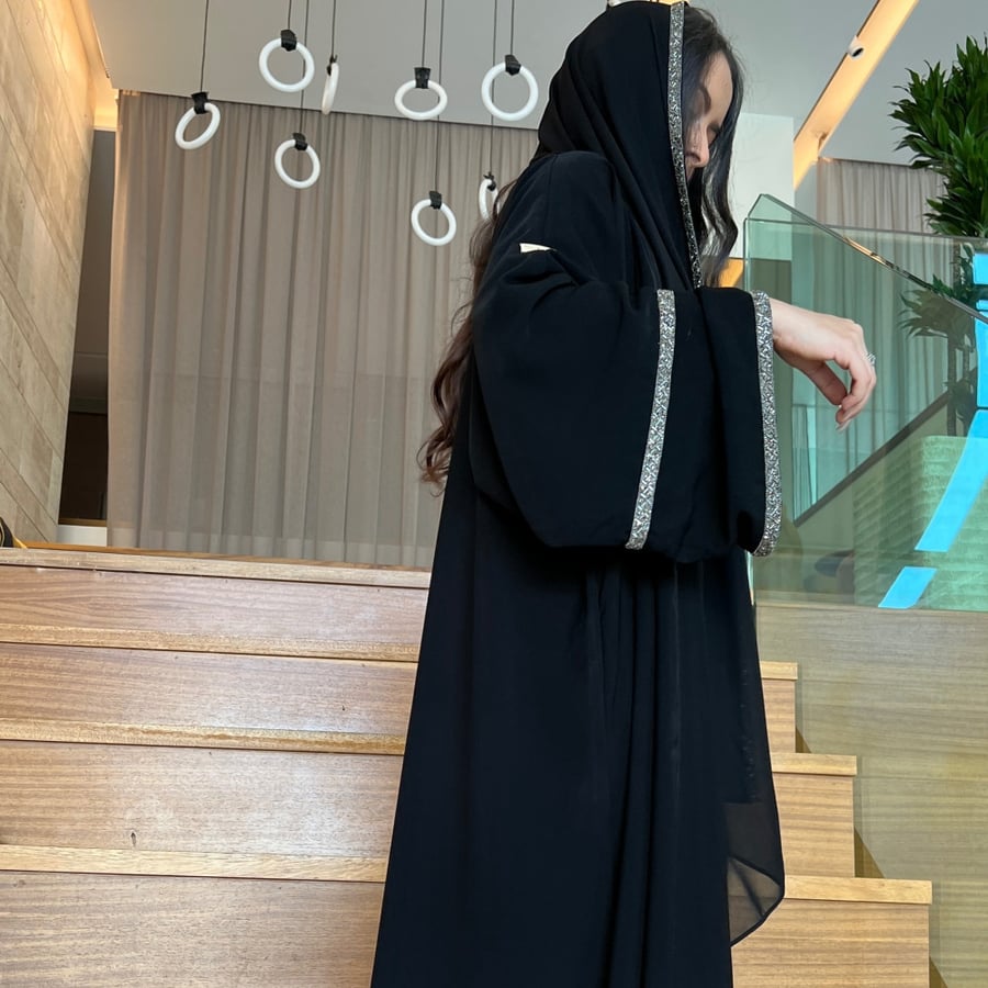 R7