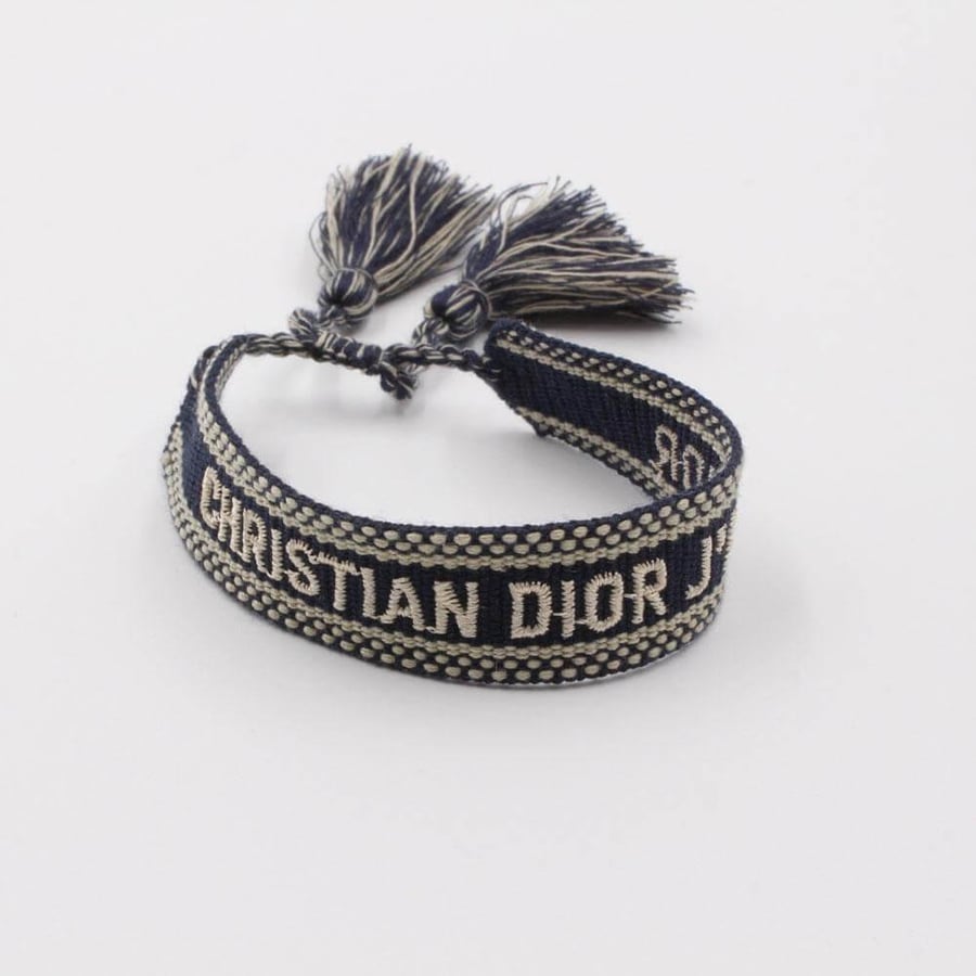 اسواره خيوط