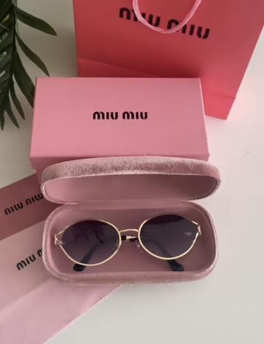 نظاره miu miu