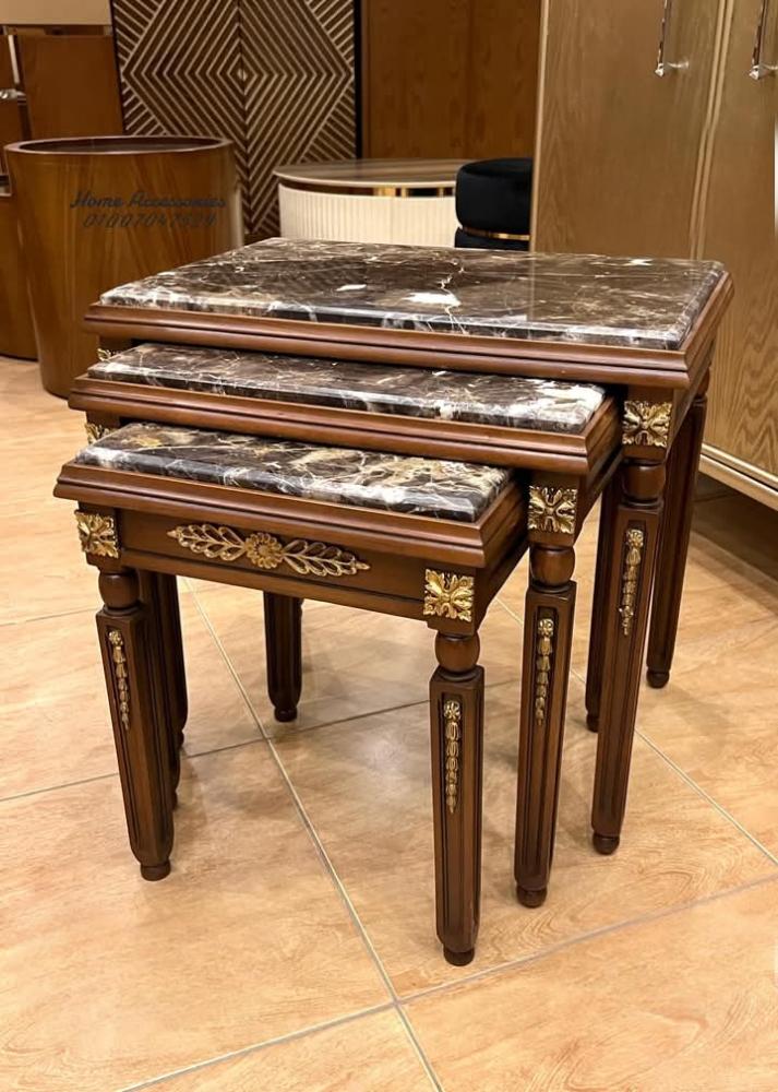 طقم طاولات متداخل ة