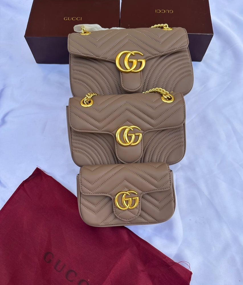 شنطة قوتشي