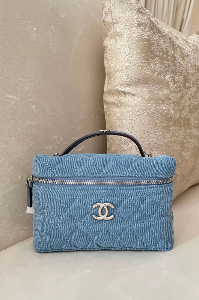 Chanel bag