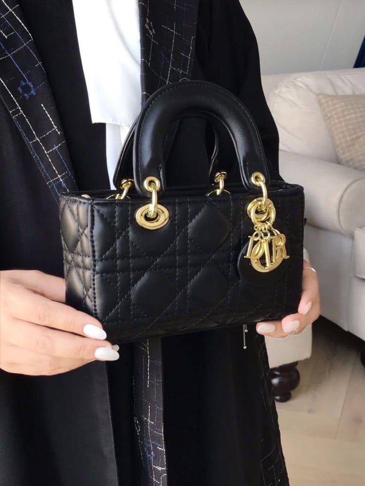 شنطة ديور